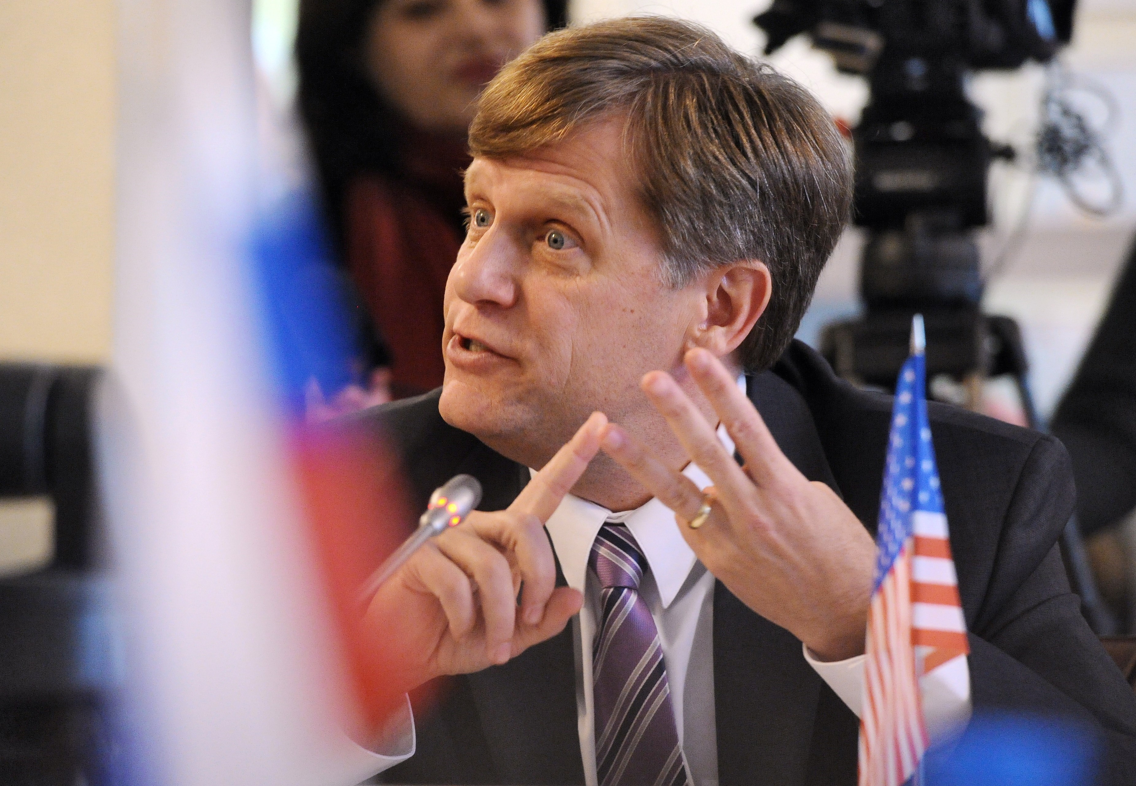 дэниел фрид американский дипломат. посол сша в россии джон салливан фото. посол сша джон салливан за нами 2021 год. бывший американский дипломат. киссинджер американский дипломат.