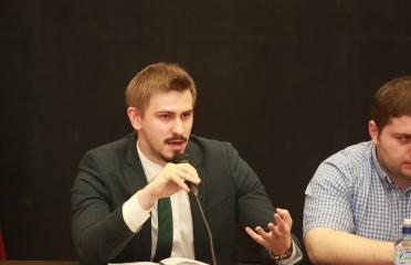 Никита Данюк