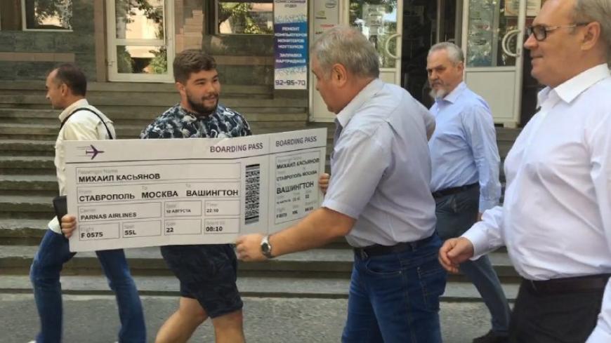 В России напали на оппозиционера Михаила Касьянова